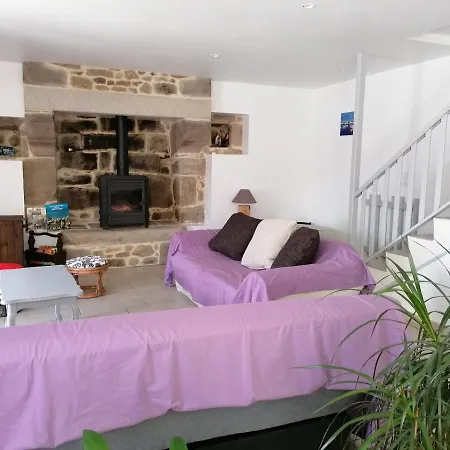 Family House And Renovated Old Bakehouse Holiday home